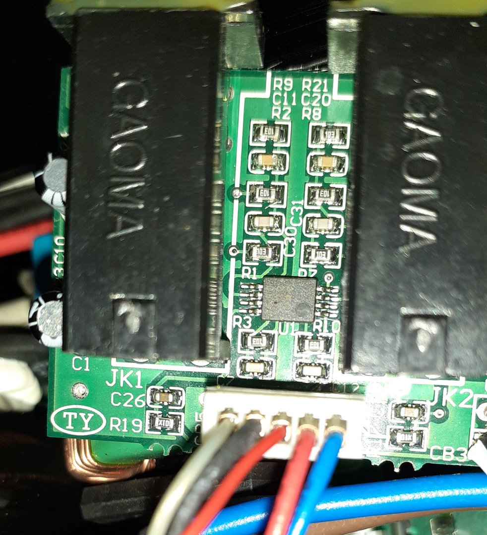 input feather amp.jpg