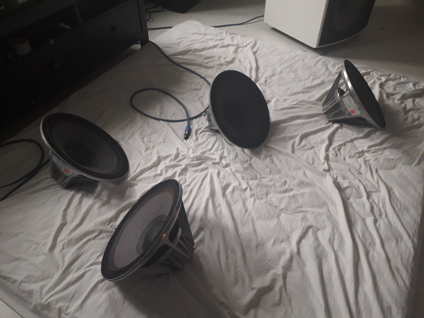 JBL.jpg