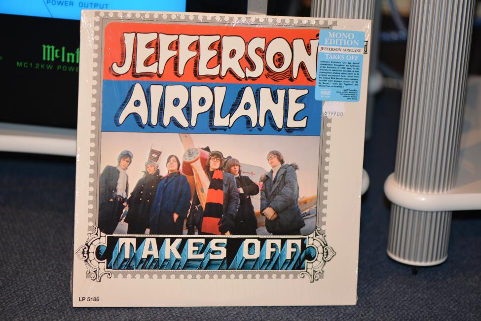 Jefferson Airplane. Takes Off 001.jpg