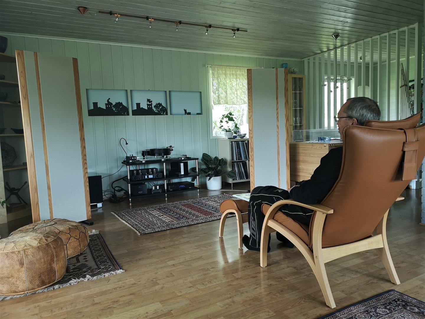 Juli Strøm på besøk.jpg