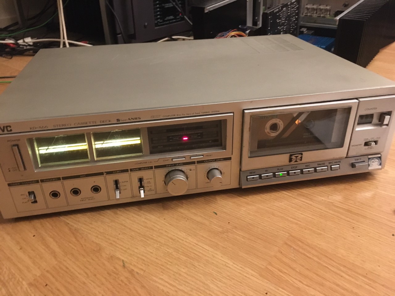 jvc kd a66.jpg