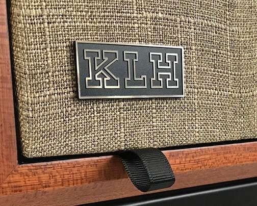 K model-five-logo-closeup-1___optimised_504_404.jpg