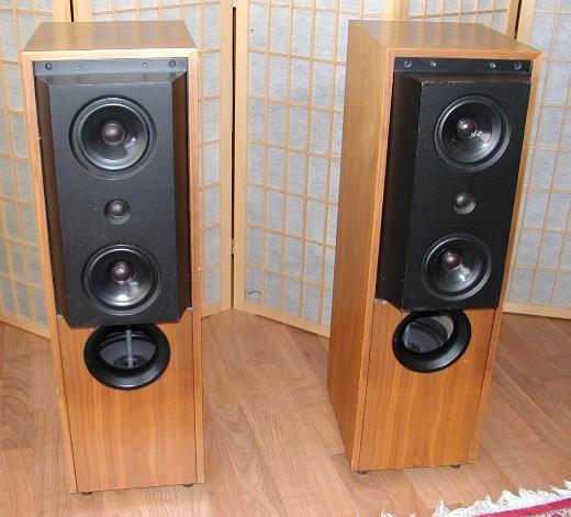 kef104-2.jpg