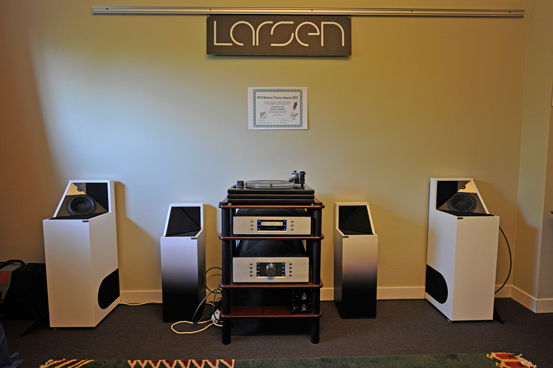 Larsen.jpg