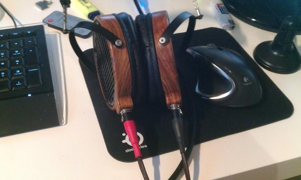 lcd-2-r.1.jpg