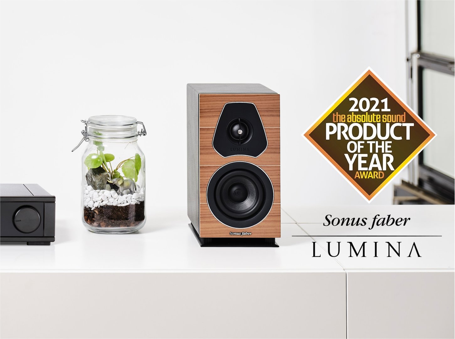 Lumina_I_Product_of_Year.jpg