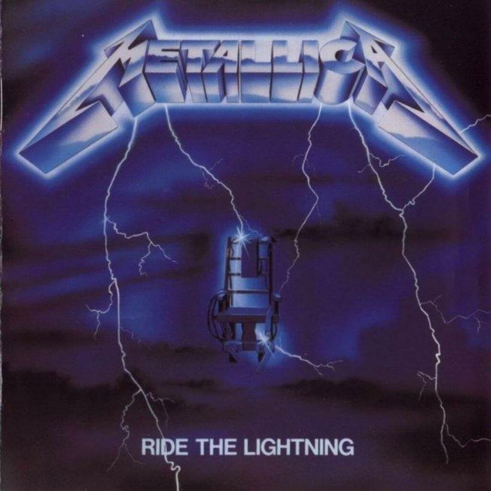 m-bw-lightning.jpg