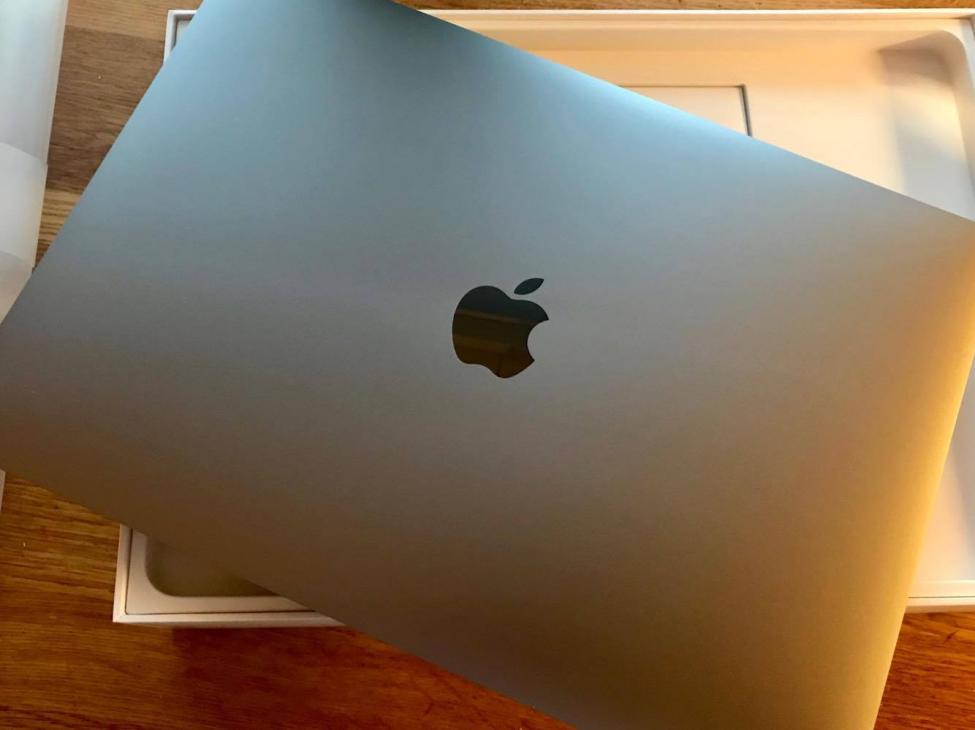 Mac.jpg