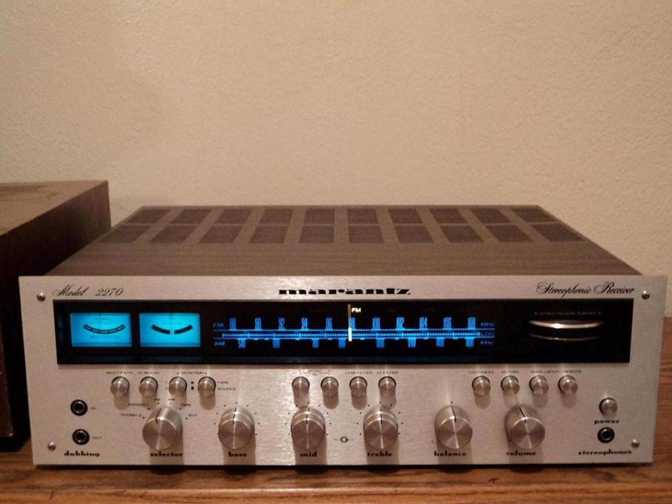 marantz-2270.jpg