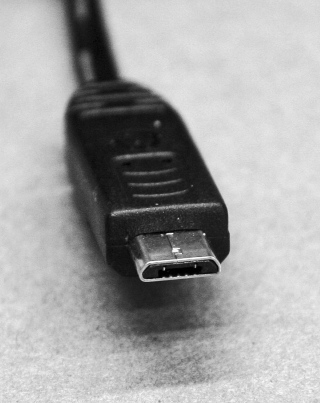 Micro_USB_Connector.jpg