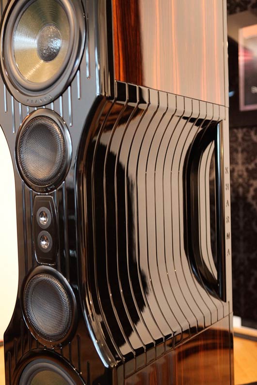 midi-exquisite-macassar.jpg