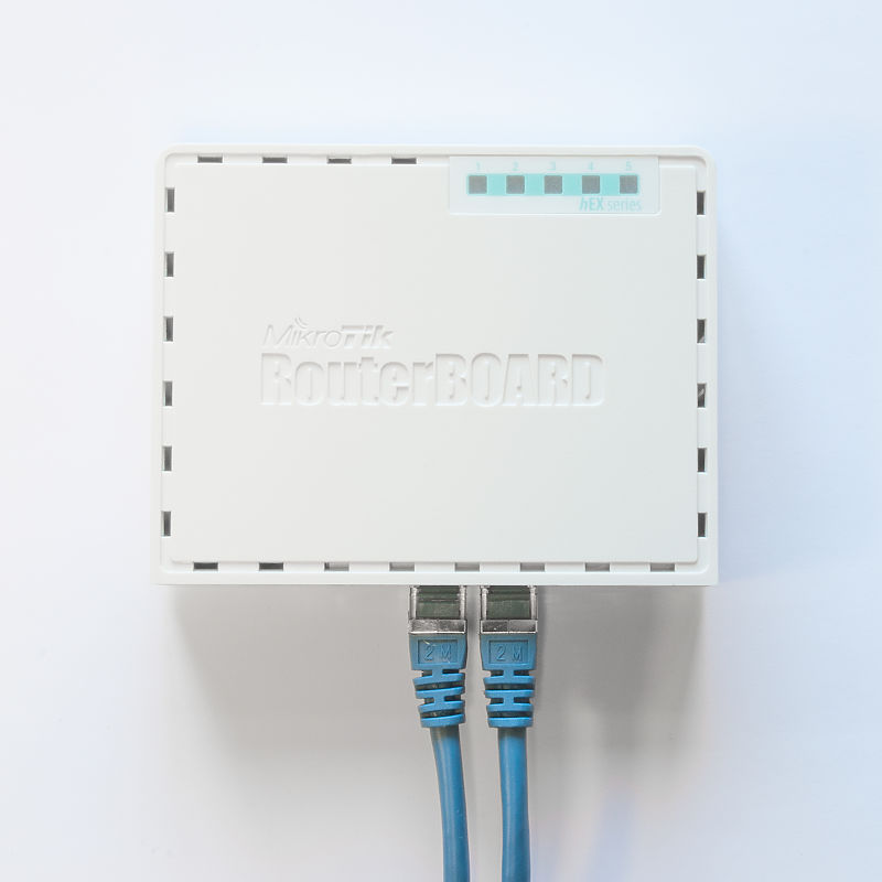 Mikrotik HEX 750gr3.jpg