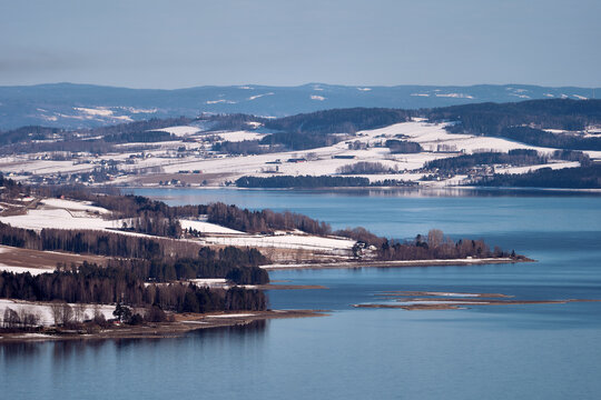 Mjøsa vinter.jpg