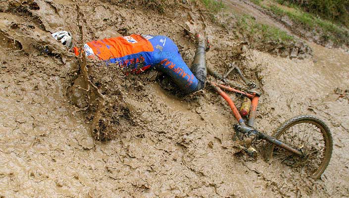 mountain-bike-rider-crashes-full-body-into-mud-bath.jpg