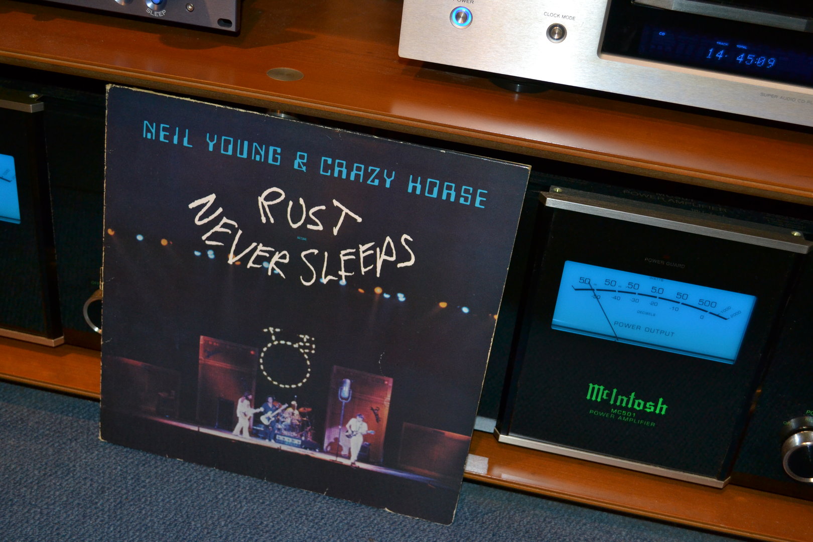 Neil Young. Rust Never Sleeps 001.JPG