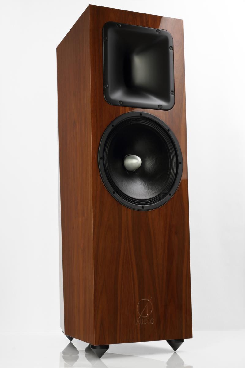 O_Audio_Icon_American_Walnut_HG_1.jpg