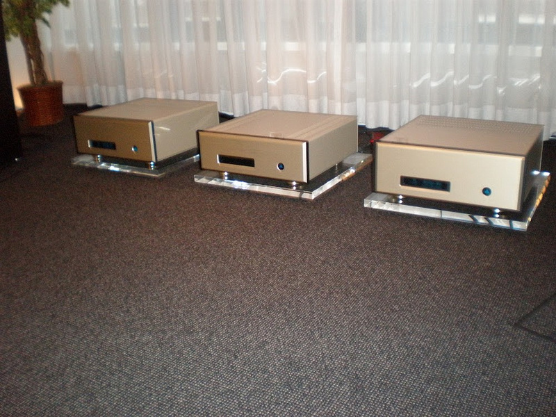 p164793543-4.jpg