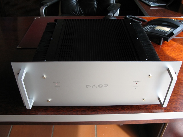Pass Labs A M 002 (640x480).jpg