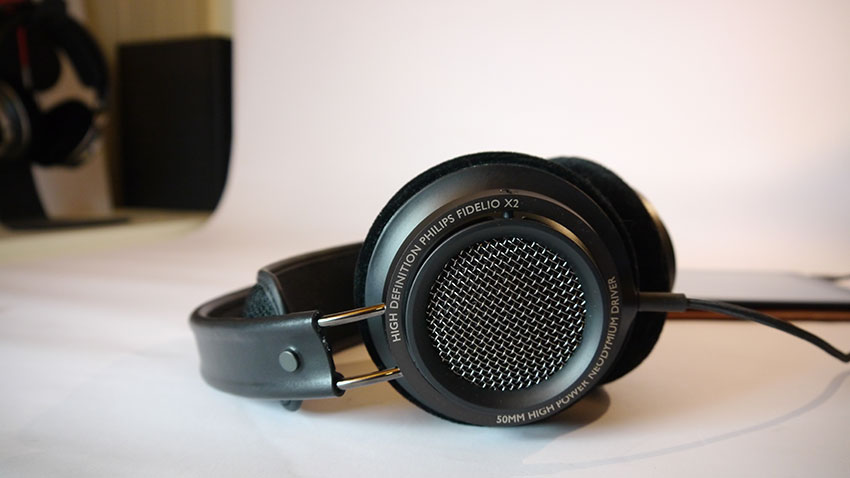 philips-fidelio-x21.jpg