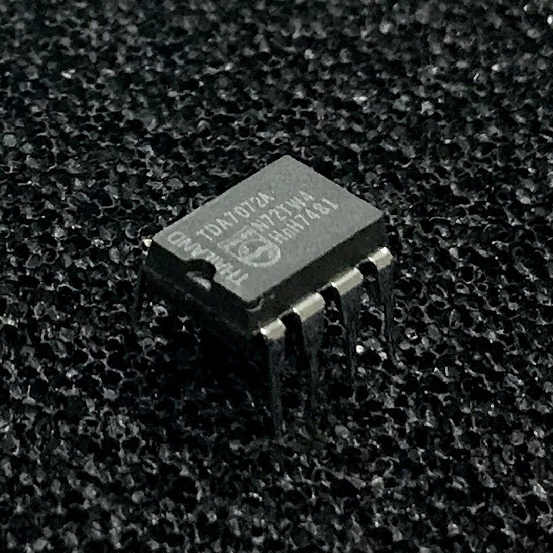 Philips TDA7072A.jpg