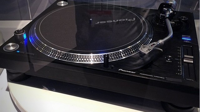 pioneer-turntable-640x360.jpg