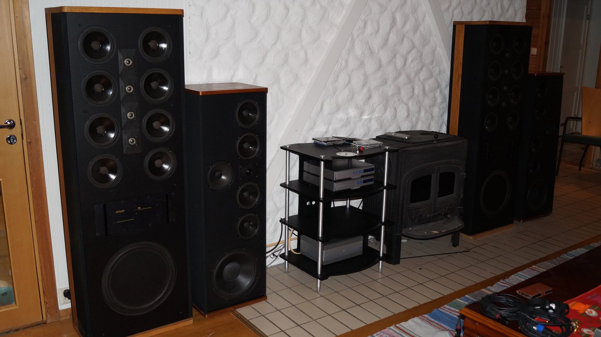 Polk Audio oppsett 2.jpg