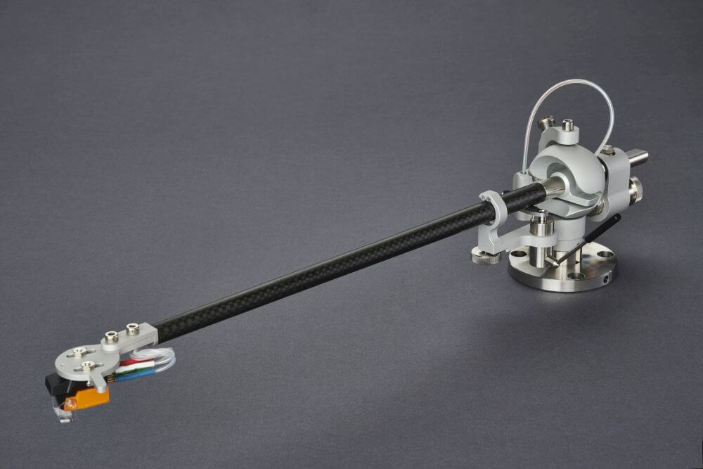 Reed1HTonearm.jpg