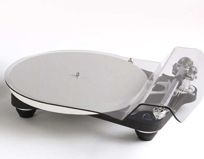 Rega-P10.png