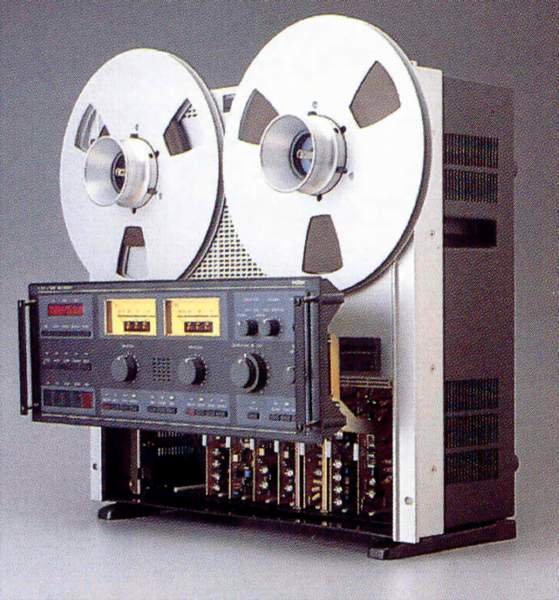 ReVox-C270-02.jpg