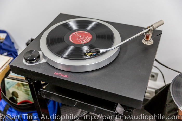 schick 14 – the record player.jpg