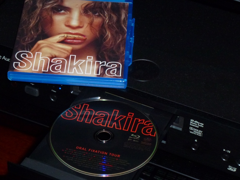Shakira.JPG
