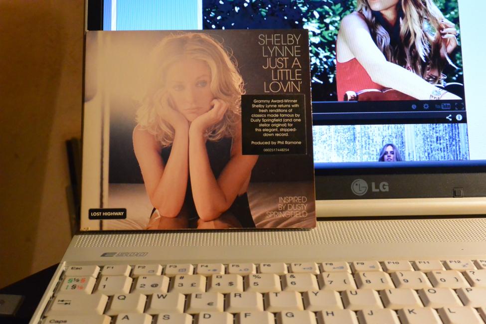 Shelby Lynne. Just A Little Lovin´ 001.jpg