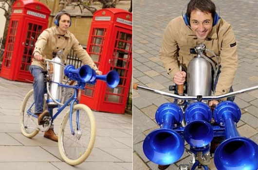 shockingly_loud_cycle_the_honster_cfyhh_530x350.jpg