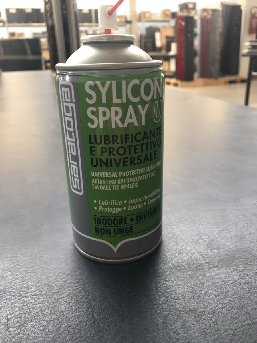 SILICON SPRAY.jpg