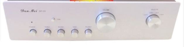 Silver front with knobs.JPG