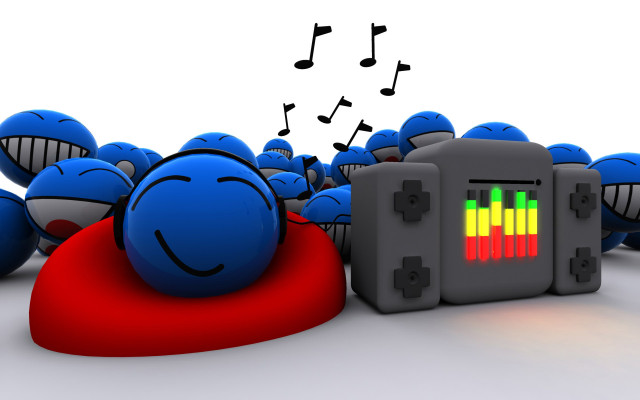 Smiley-Listening-Music-640x400.jpg