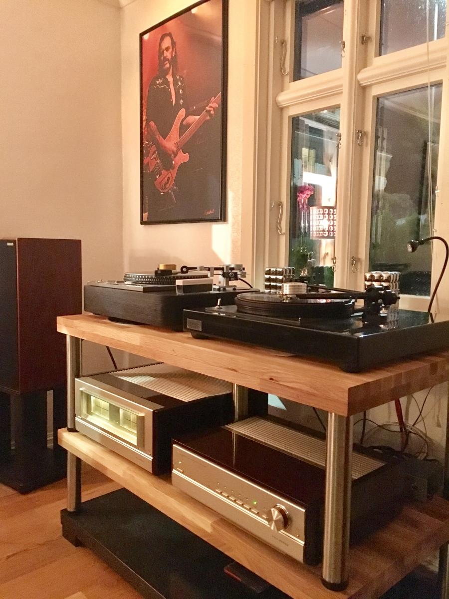 stereo1.jpg