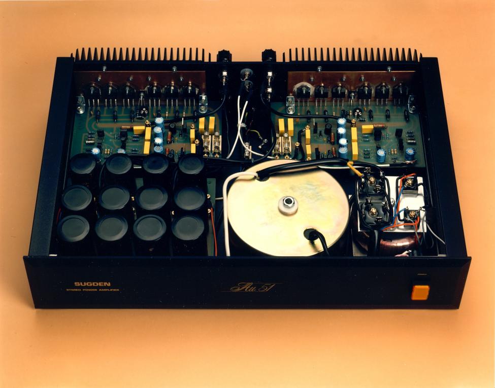 sugden-au51-power-amplifier-internal-3.jpg