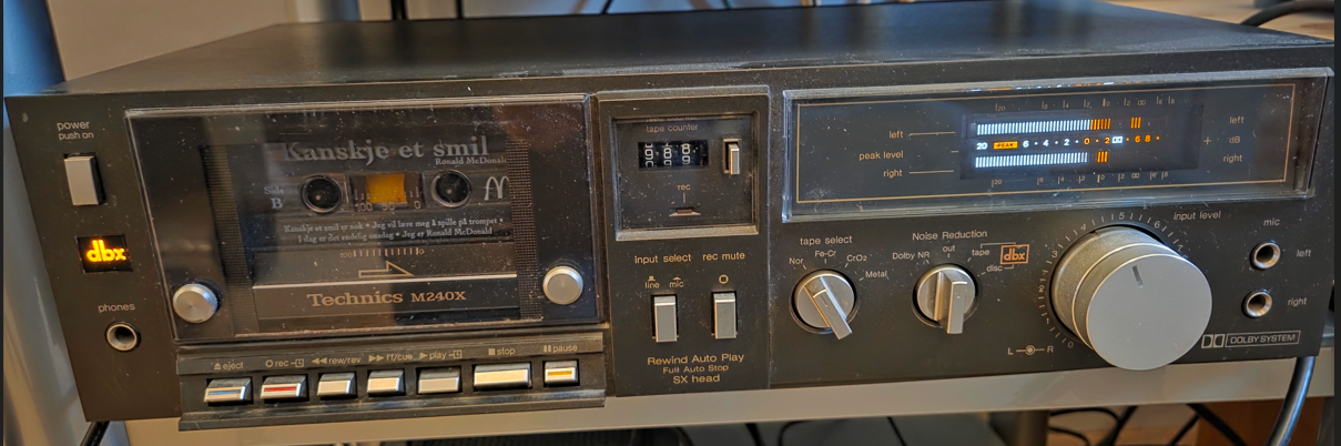 Technics M240X.png