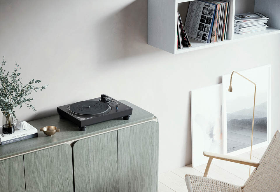Technics SL-1200Mk7-100C-4.jpg