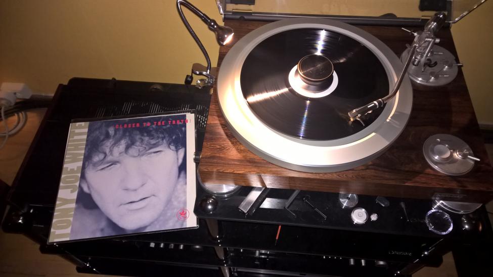 Tony Joe White-Closer To The Truth.jpg