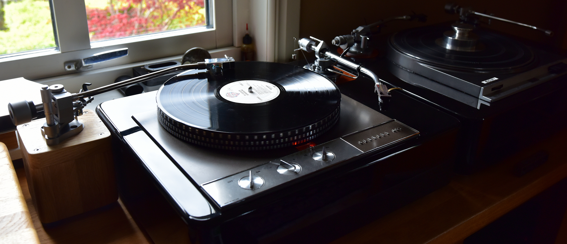 turntable.jpg