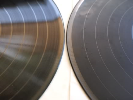 Vinyl skade over tid.PNG