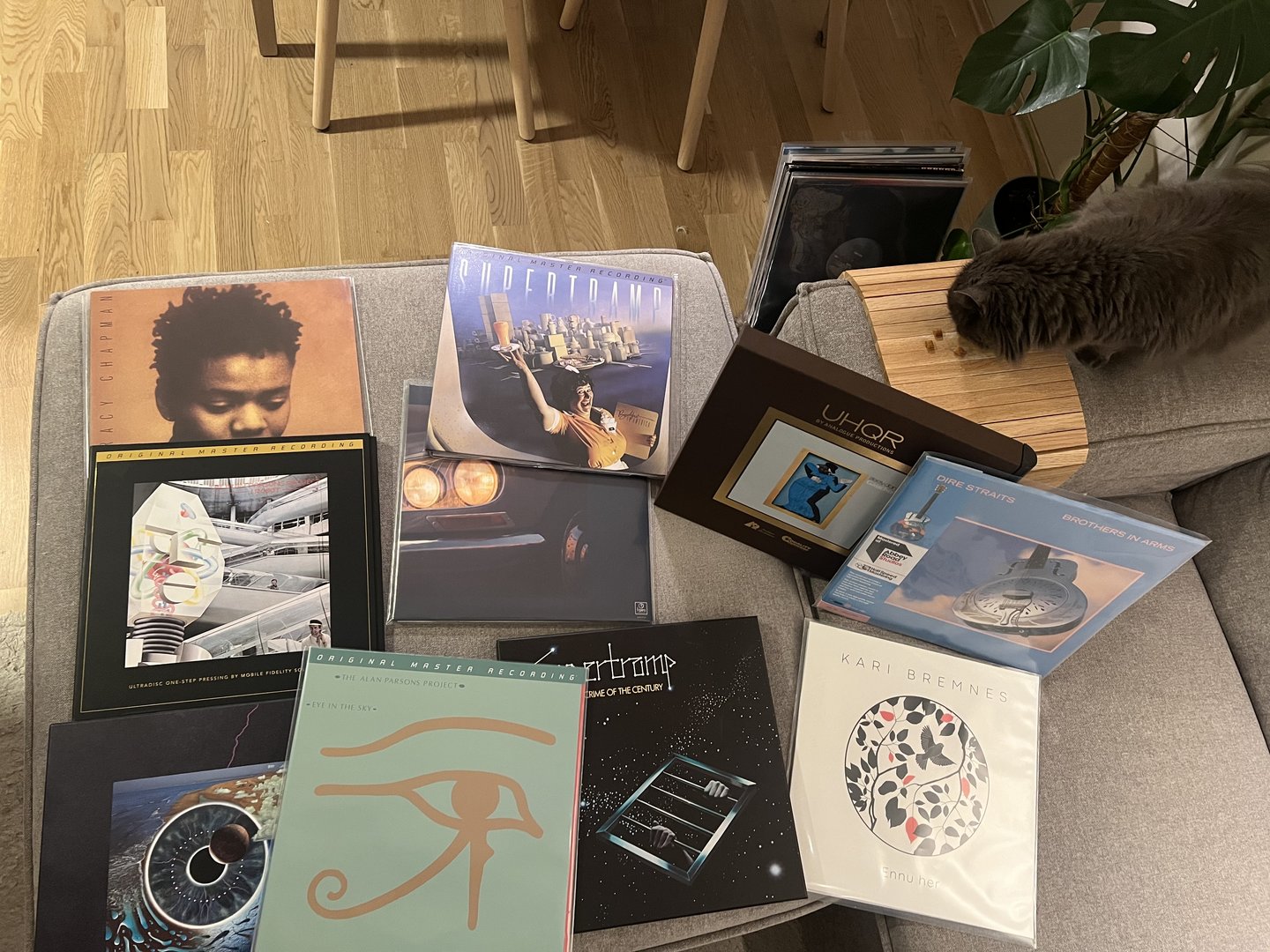 vinyl2.jpeg