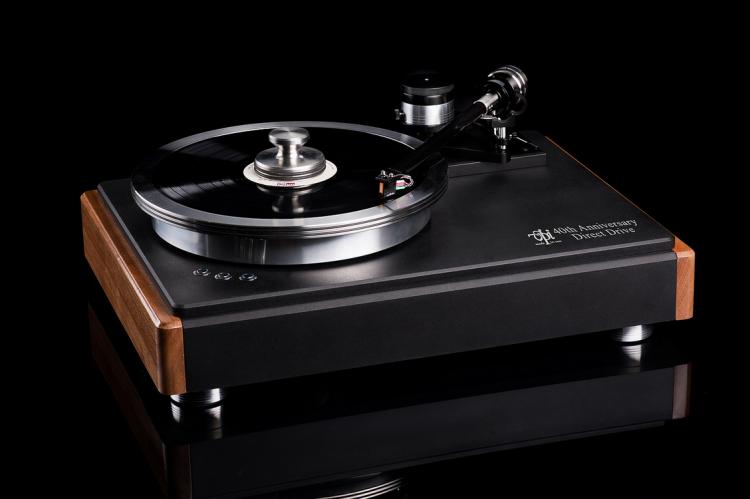 vpi_hw40_direct_drive_black.jpg