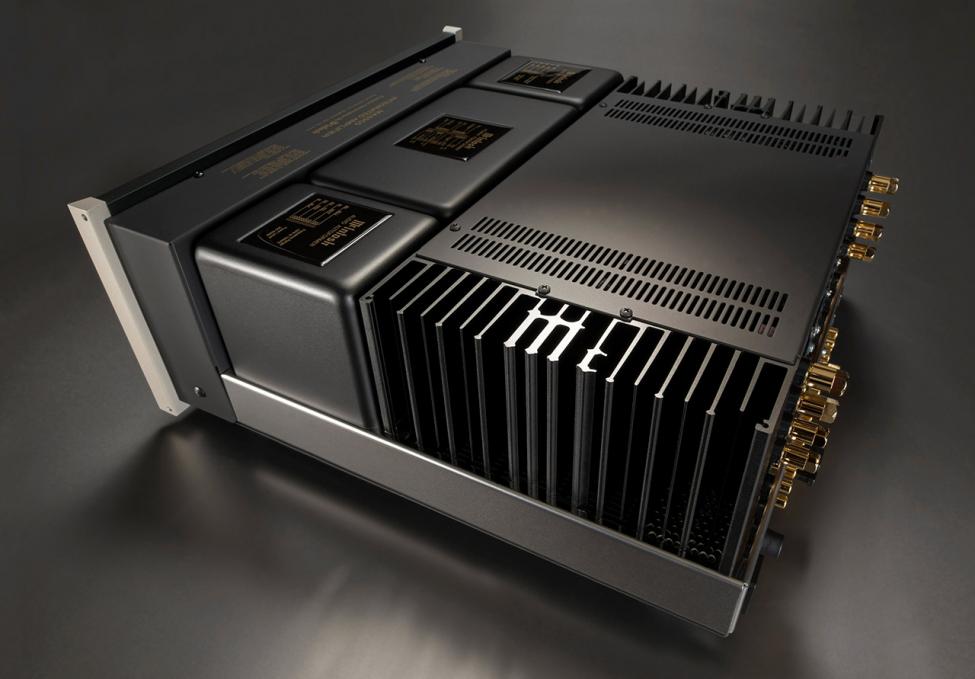 XL_MA8900_Monogrammed_Heatsinks01.jpg