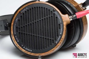 audeze-lcd2.jpg