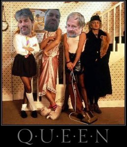queen-a-disturbing-image-fr.jpg