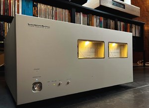 I4 (1)~2.jpg