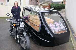 motorcycle-hearse-3-2.jpg